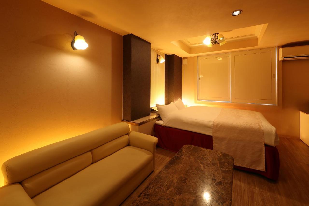 Hotel Fine Olive Kyoto Yamashina (Adults Only) Exterior photo